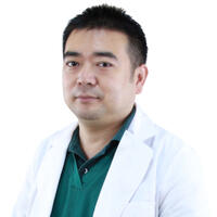 黄胜华
